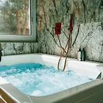 Elysia - Escape, Balneo And Sauna * 콜리우르