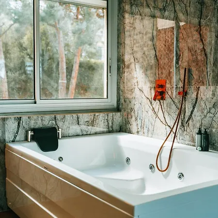 Elysia - Escape, Balneo And Sauna *